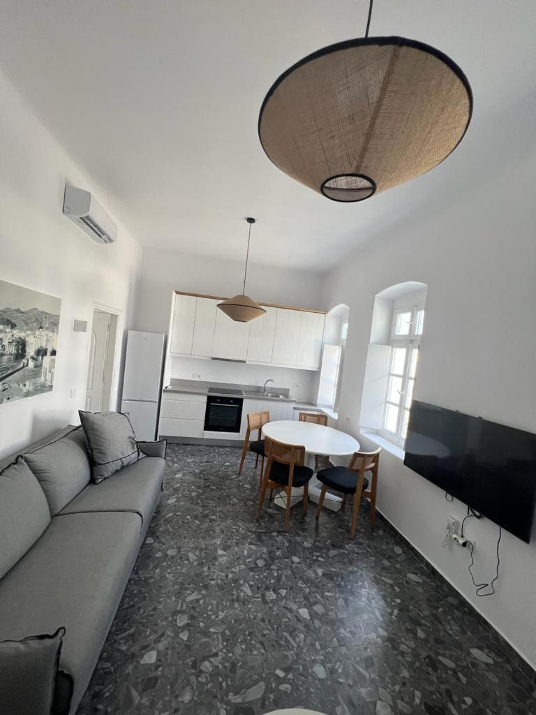 Kostantis Town Suites Mykonos Town Buitenkant foto